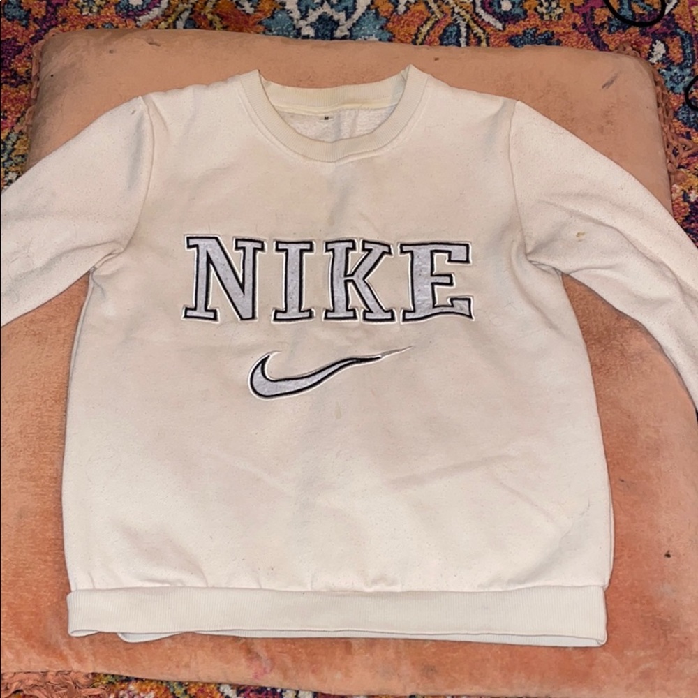 Vintage nike crew neck 💟🏵